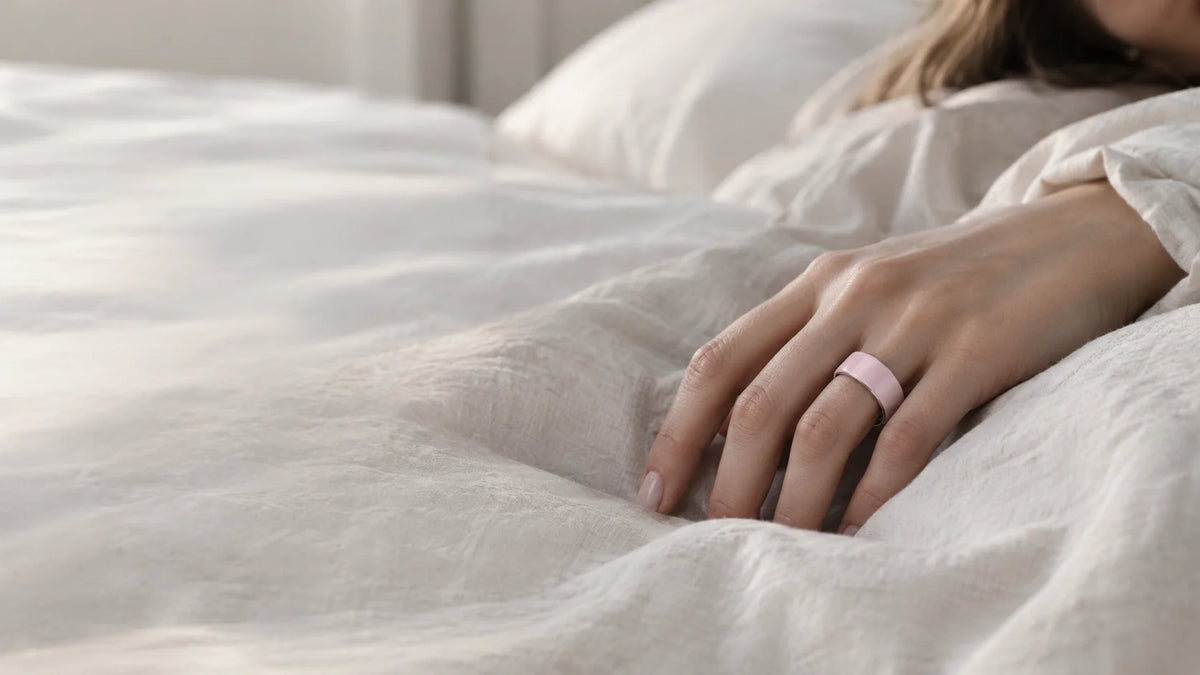 OSAWALLA smart ring in daily use